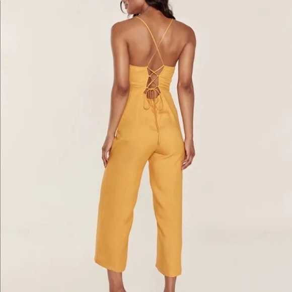 Moon River South Moon Under Yellow Jumpsuit with pockets size SMALL - Picture 2 of 8